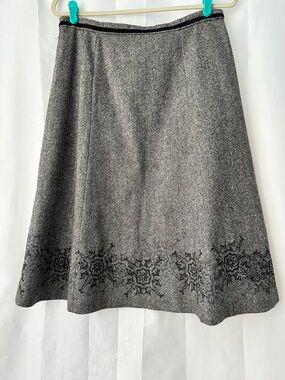 Eddie Bauer Wool Gray A-Line Skirt with Black Hem Embroidery